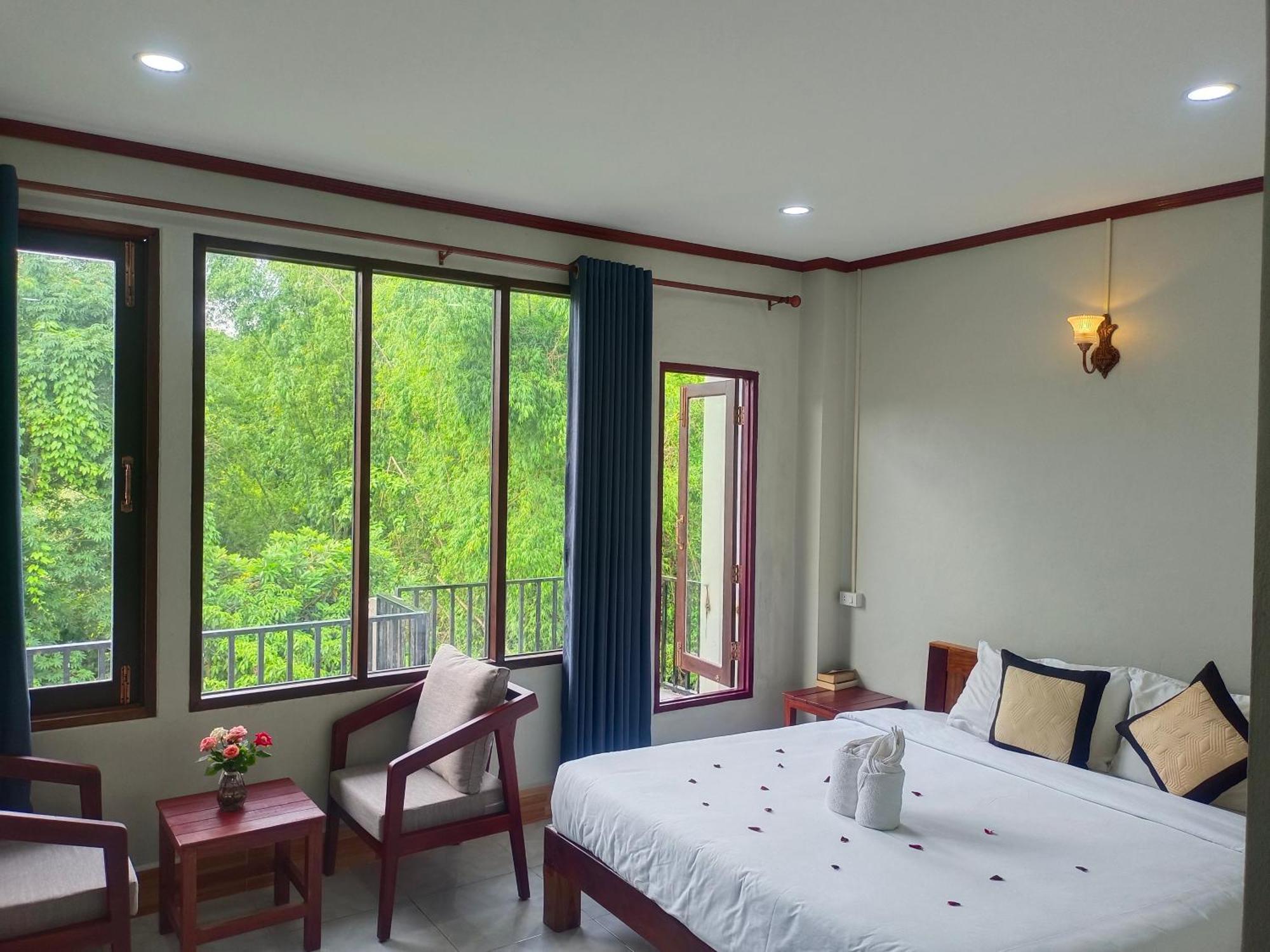 Dok Champa Resort Vang Vieng Exterior foto