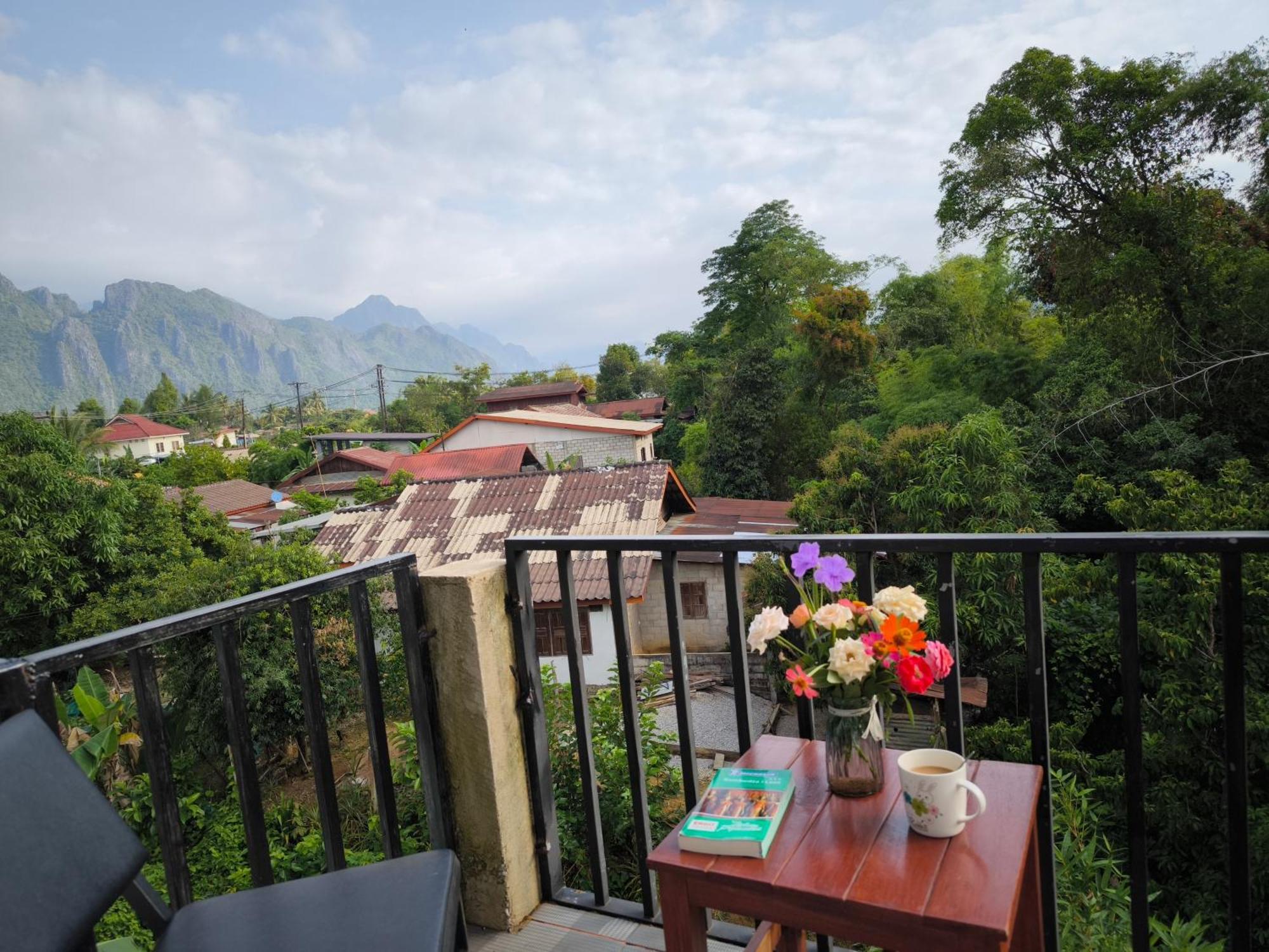 Dok Champa Resort Vang Vieng Exterior foto